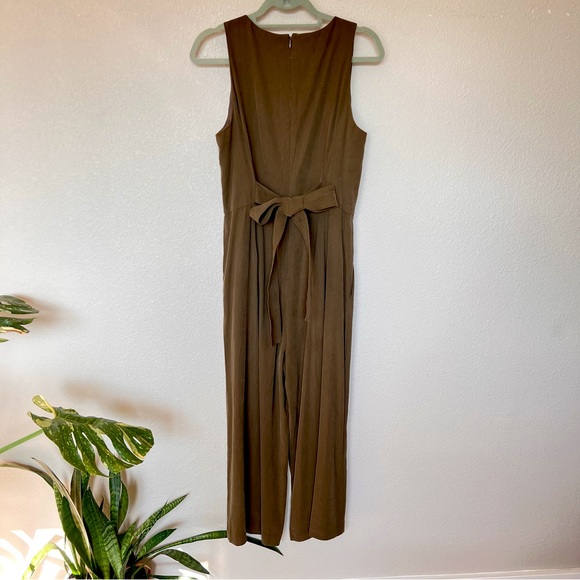 Antonio melani olive cropped jumpsuit - Picture 2 of 3